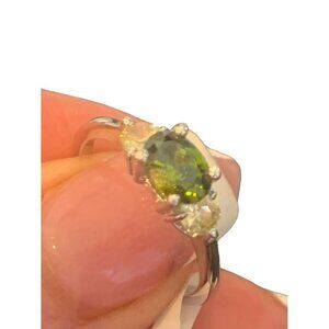 New Women's Cute & Dainty peridot/Clear CZ